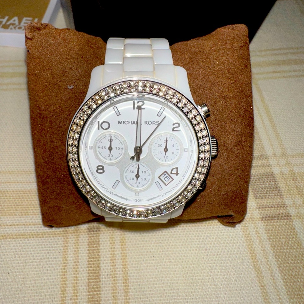 Michael Kors, white face watch, Chronograph Crystal, original links.